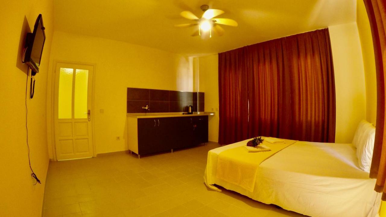 Flamingo Beach & Suite มาห์มุตลาร์ ภายนอก รูปภาพ